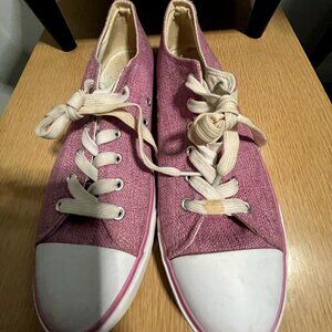 EUC pink/purple canvas kicks (11) | $25 for 2 | Shoe Sale Promo | Items $25 unde